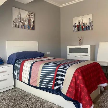 Apartamento ático Lujo Marín